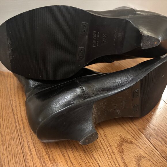VINTAGE Miu Miu Black Leather Booties Cone/Kitten  Heel EU 37.5 - Picture 7 of 13